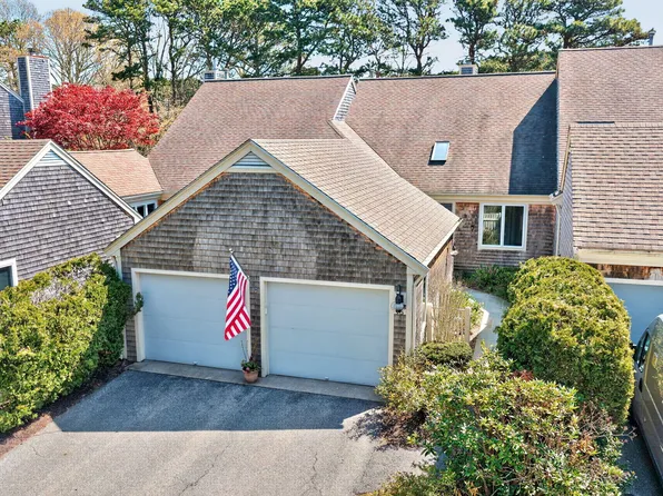 16 West Woods, Yarmouth Port, MA 02675