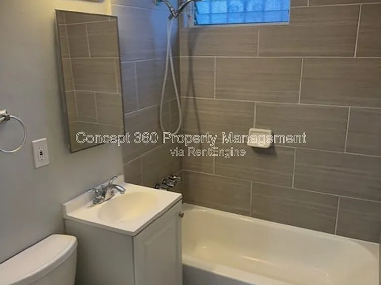2028 Chestnut Ave #A — Photo 22