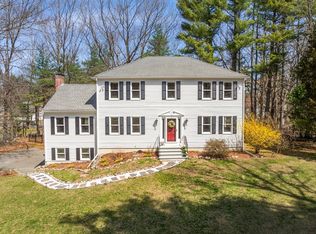 5 Crescent Ln, Sudbury, MA 01776