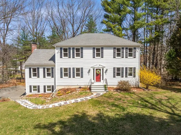 5 Crescent Ln, Sudbury, MA 01776