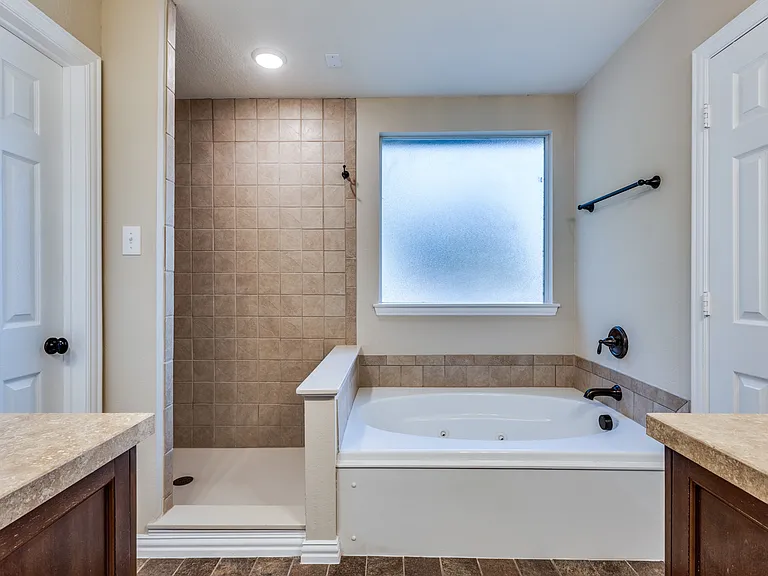 1808 Ringtail Dr — Photo 9