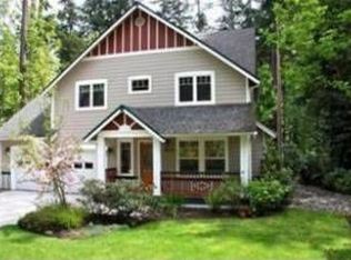 10023 NE Summerberry Ct, Bainbridge Island, WA 98110