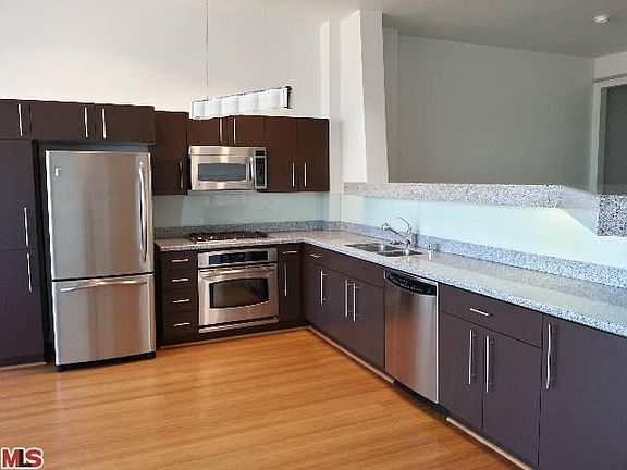 3rd image of 1100 Wilshire Blvd APT 3603