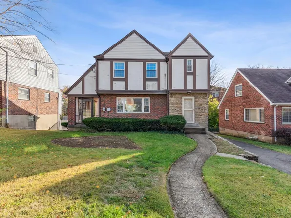589 Woodside Heights St, Cincinnati, OH 45217