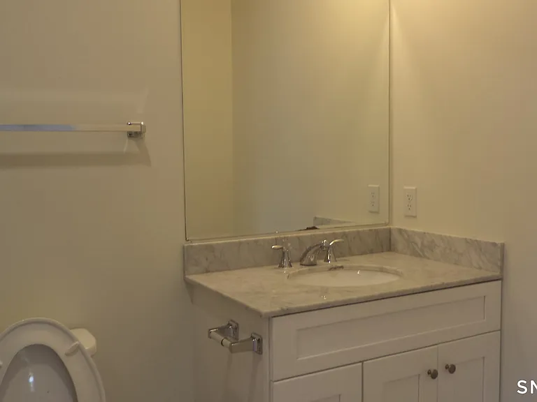 33 Maple Ave #A — Photo 18