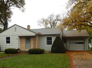1008 Boxelder St, Mountain Lake, MN 56159