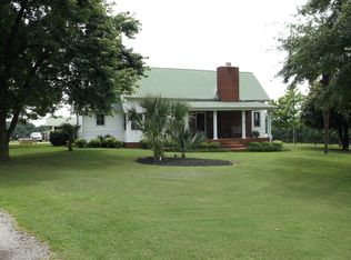 628 Providence Church Rd, Lavonia, GA 30553