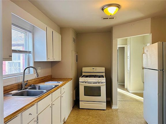 4th image of 5724 Parkview Ave