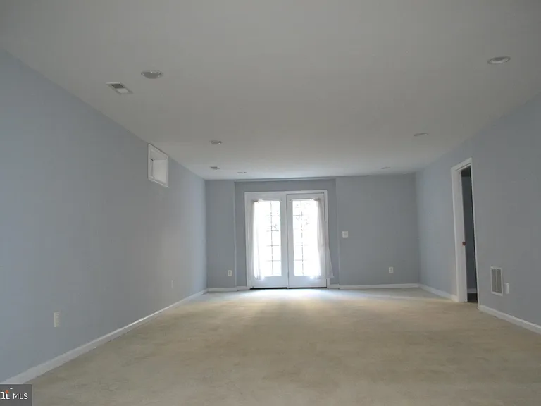 8560 Barrow Furnace Ln — Photo 26