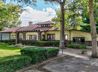 105 Leland Ln, Ottawa, IL 61350