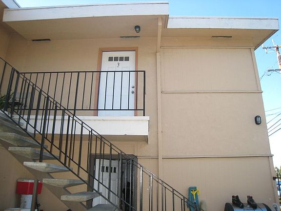 2nd image of 27079 Tyrrell Ave #3