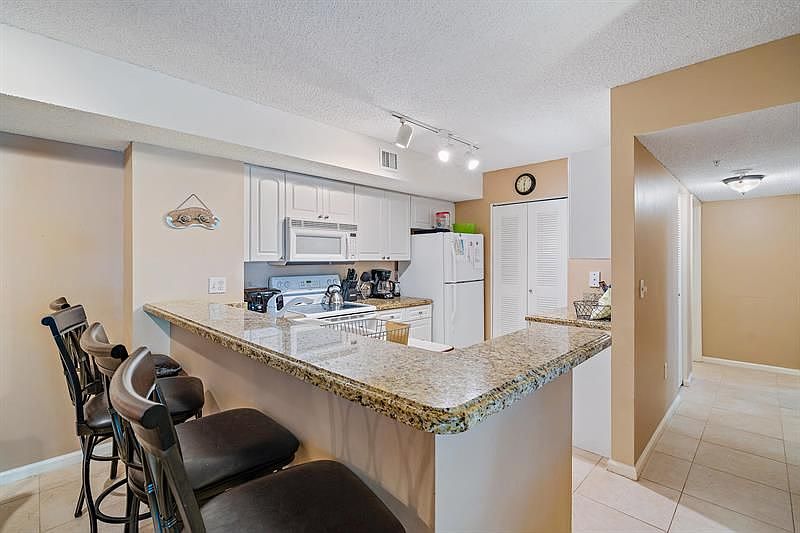 1st image of 260 Village Blvd APT 5101