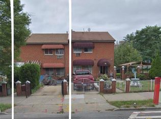 586 E 182nd St, Bronx, NY 10457