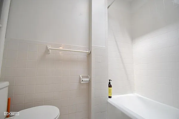 Rented by Corcoran | media 11