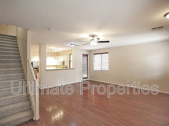 5th image of 10012 W Kingman St
