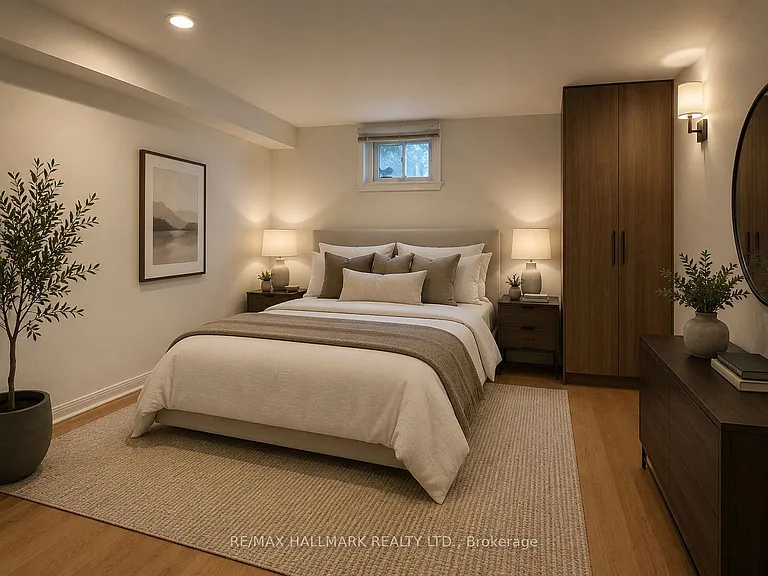 63 Longford Dr E #BSMNT — Photo 11