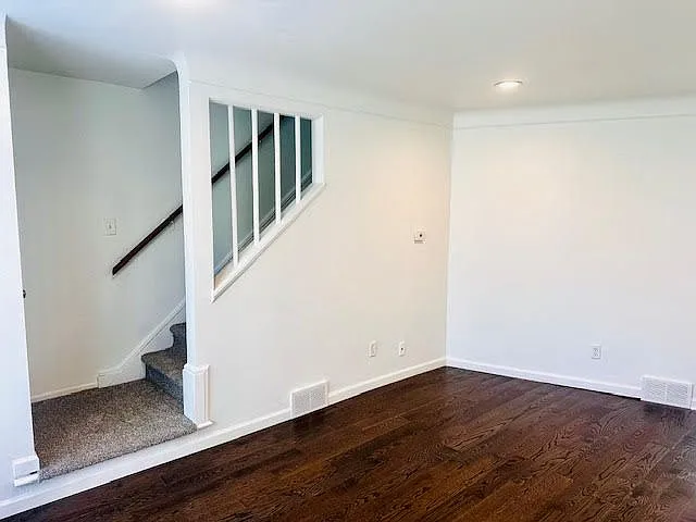 70 Crocker Blvd — Photo 8