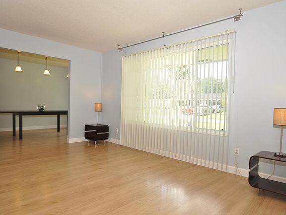 5th image of 4953 Philrose Dr
