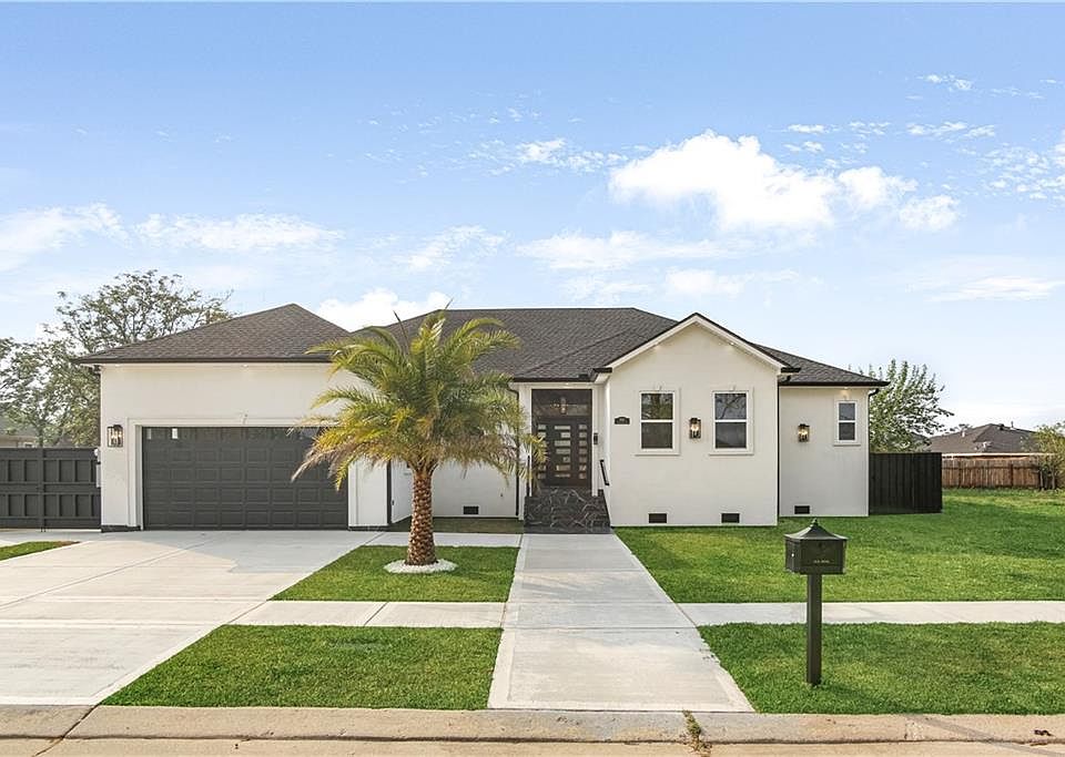 3612 Dauterive Dr, Chalmette, LA 70043 MLS 2414354 Zillow