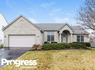 1936 Fawn Meadow Dr, Marysville, OH 43040