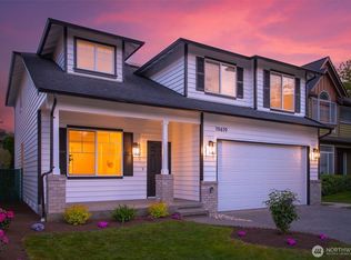 19419 77th Pl NE, Kenmore, WA 98028