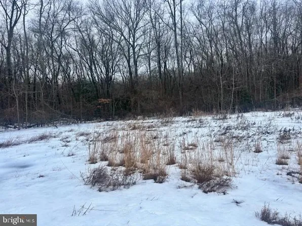 605B S Academy St, Glassboro, NJ 08028