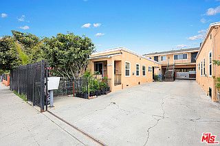 4th image of 5439 Carlin St