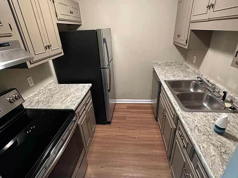 5 Crosswinds Dr — Photo 2