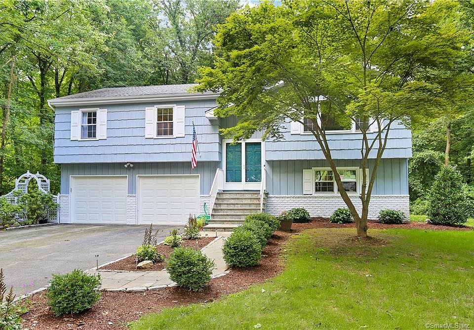 1st image of 256 Haig Ave