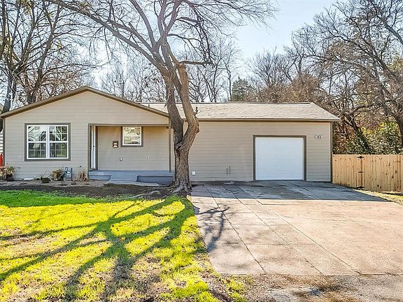 2nd image of 362 Blossom Dr