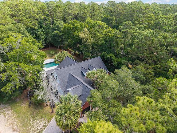 3rd image of 1220 Crooked Oak Dr.