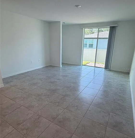 3900 Giorgio Dr — Photo 3