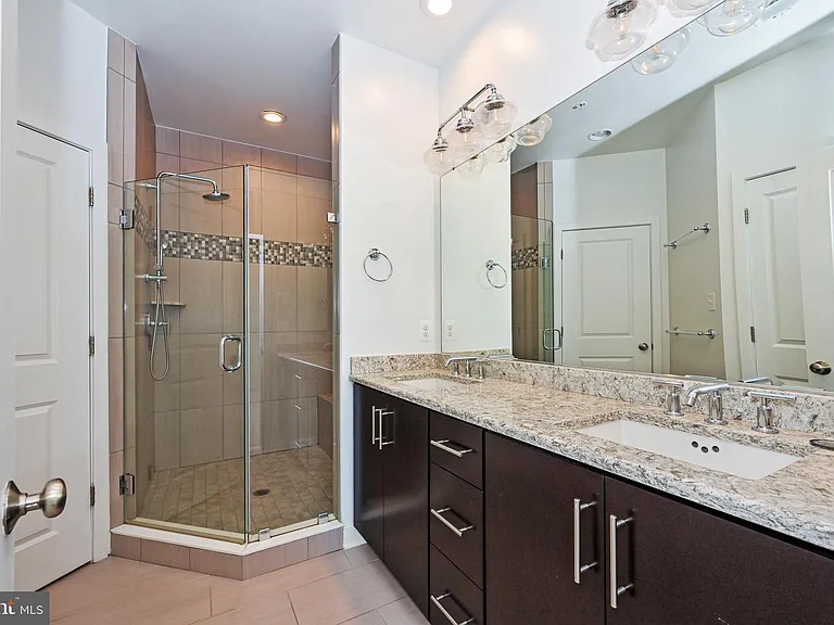 8337 Looking Glass Way — Photo 28