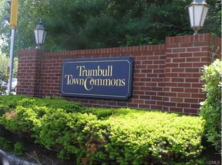 255 Mayfield Dr, Trumbull, CT 06611