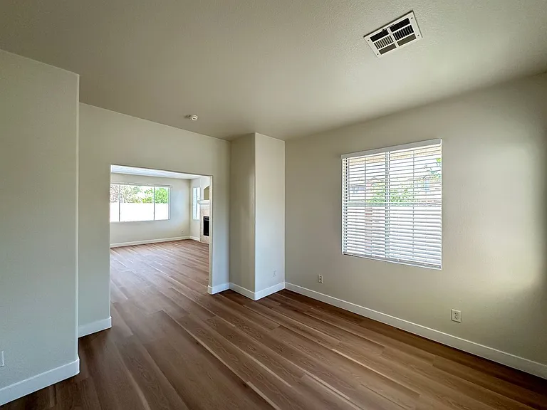 11420 Drappo Ave — Photo 11