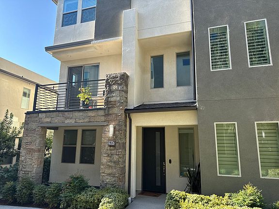 2nd image of 19547 Herringbone Dr