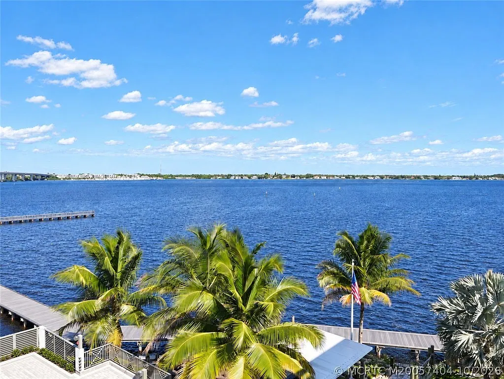 1 bed, 1.0 bath, 709 sqft, $4,000 — Photo 3