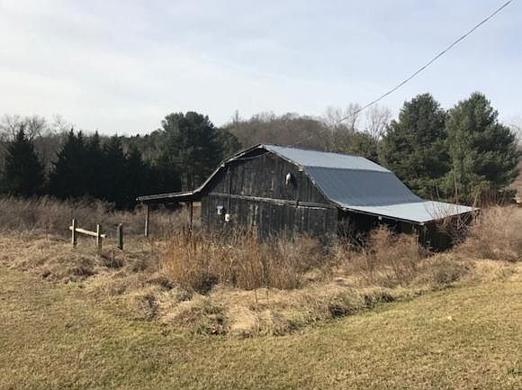 1st image of 207 Winchester Dr