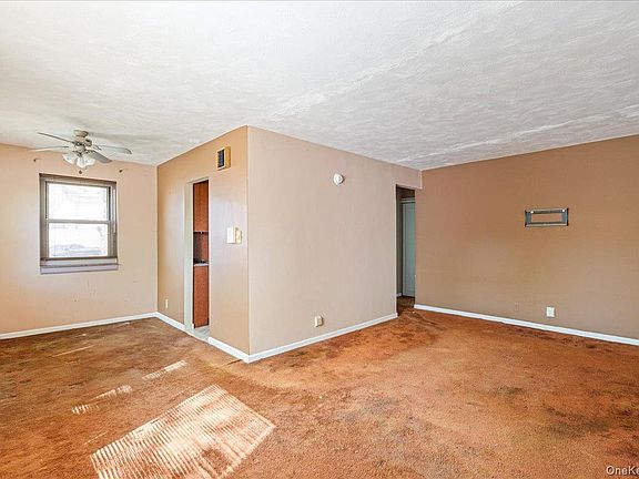3rd image of 6701 152nd Street #220A