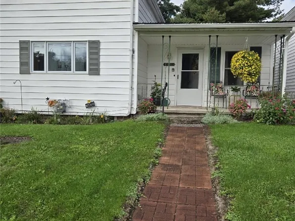 4974 Chestnut St, Leicester, NY 14481