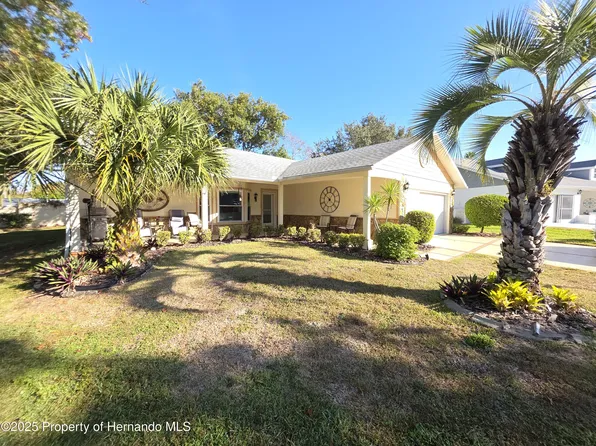 2641 Royal Ridge Dr, Spring Hill, FL 34606