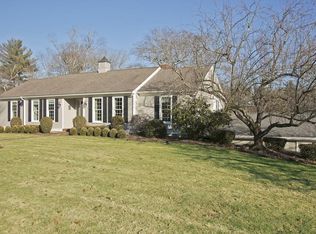 126 Riverside Dr, Norwell, MA 02061