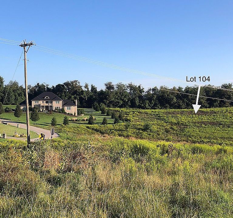 2nd image of 104 Meredith Dr