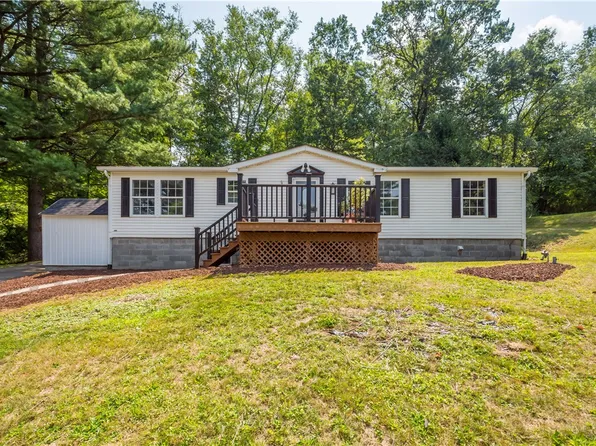 254 Hulton Rd, New Kensington, PA 15068