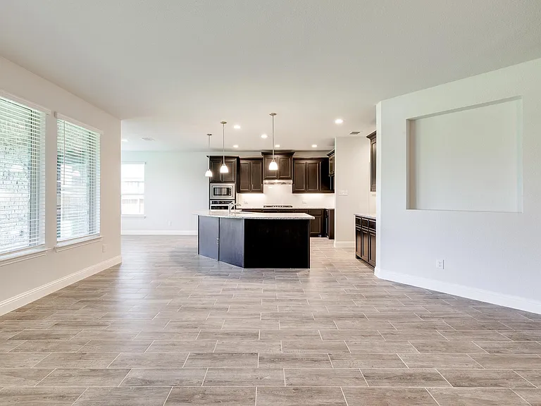 1216 Blanco Trl — Photo 9