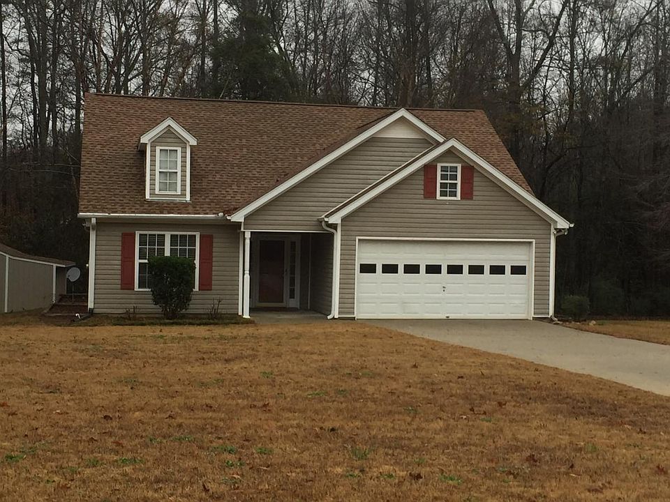 1st image of 40 McIntosh Estates Ln