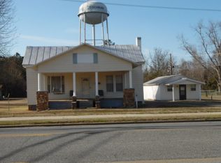 198 W Dykes St, Cochran, GA 31014