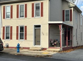 139 E Catherine St, Chambersburg, PA 17201