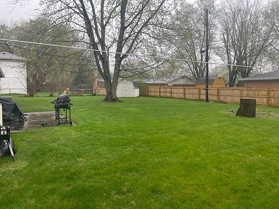 5th image of 12040 Old Orchard Dr