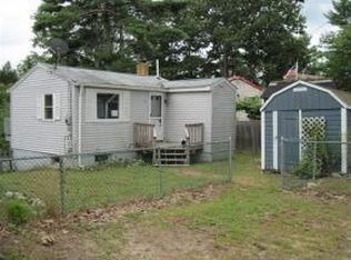 6 Upper Scotland Dr, Raymond, NH 03077